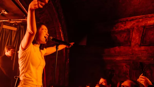 Sigrid sings to the crowd at BRITs Week 2020 gig.