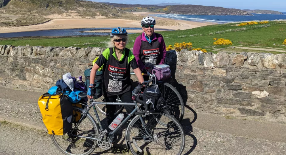 Elaine and Katie with their bikes 